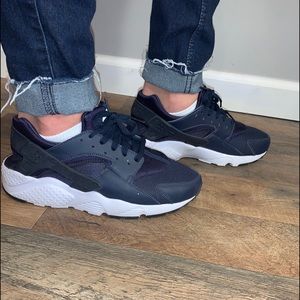 Nike Navy Blue Huaraches